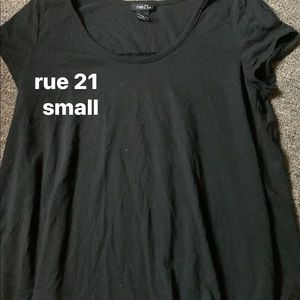 Rue 21 Top